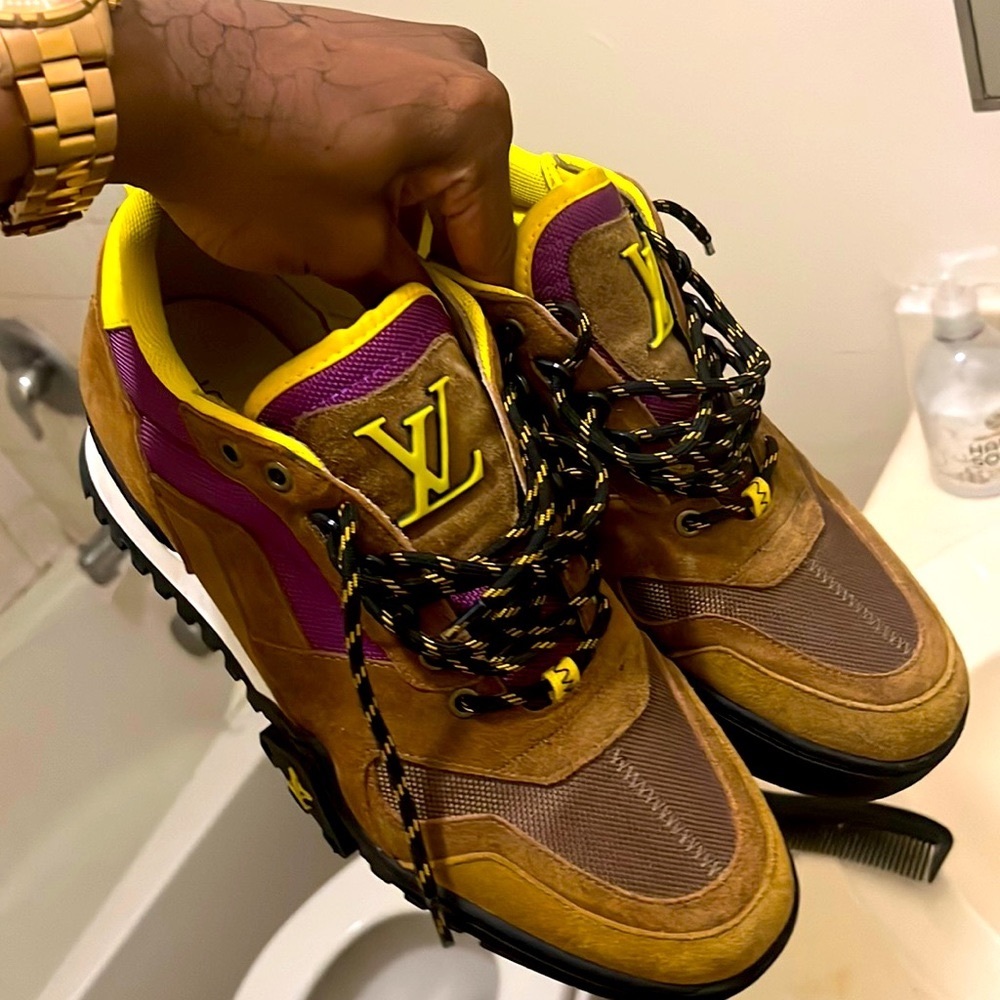 lv shoes only worn twice